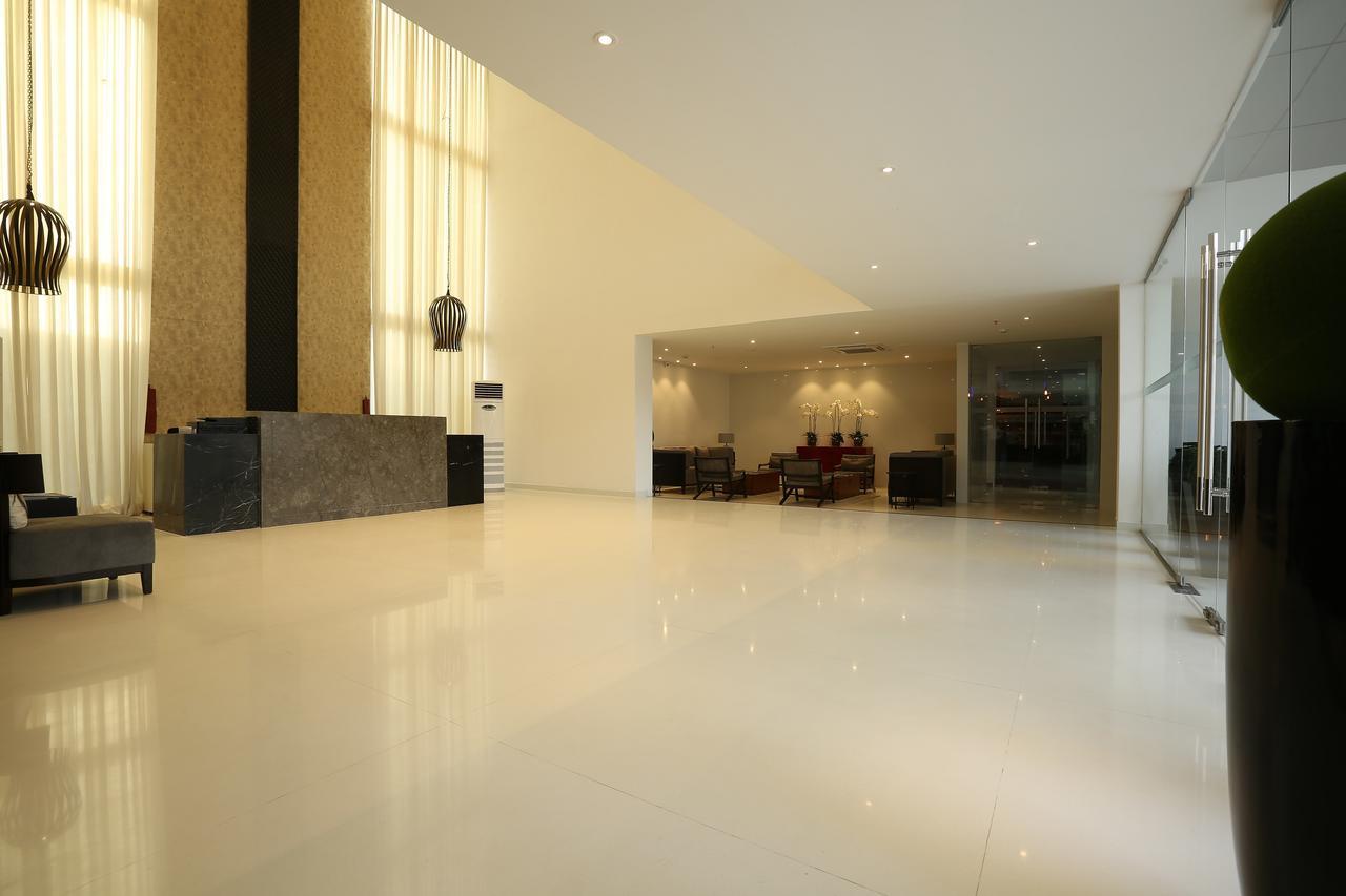 Hotel Deccan Serai, Hitec City, Haydarabad Dış mekan fotoğraf