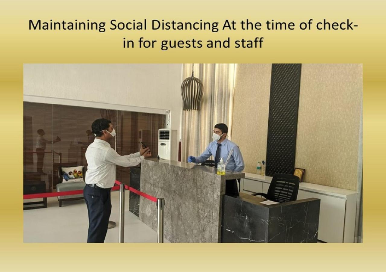 Hotel Deccan Serai, Hitec City, Haydarabad Dış mekan fotoğraf